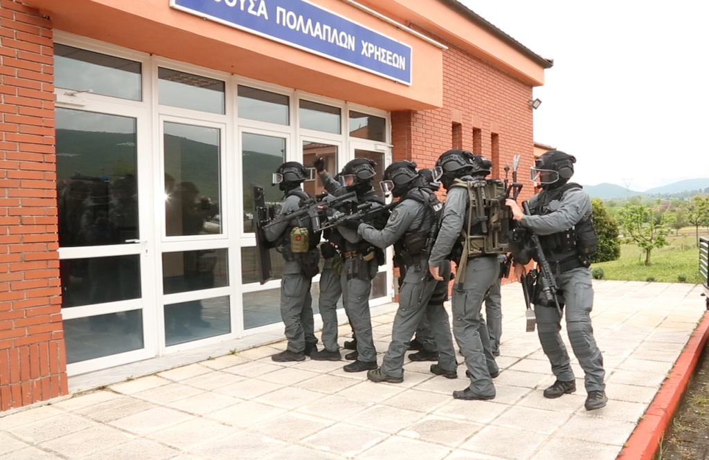 Veria training Veria training (image)